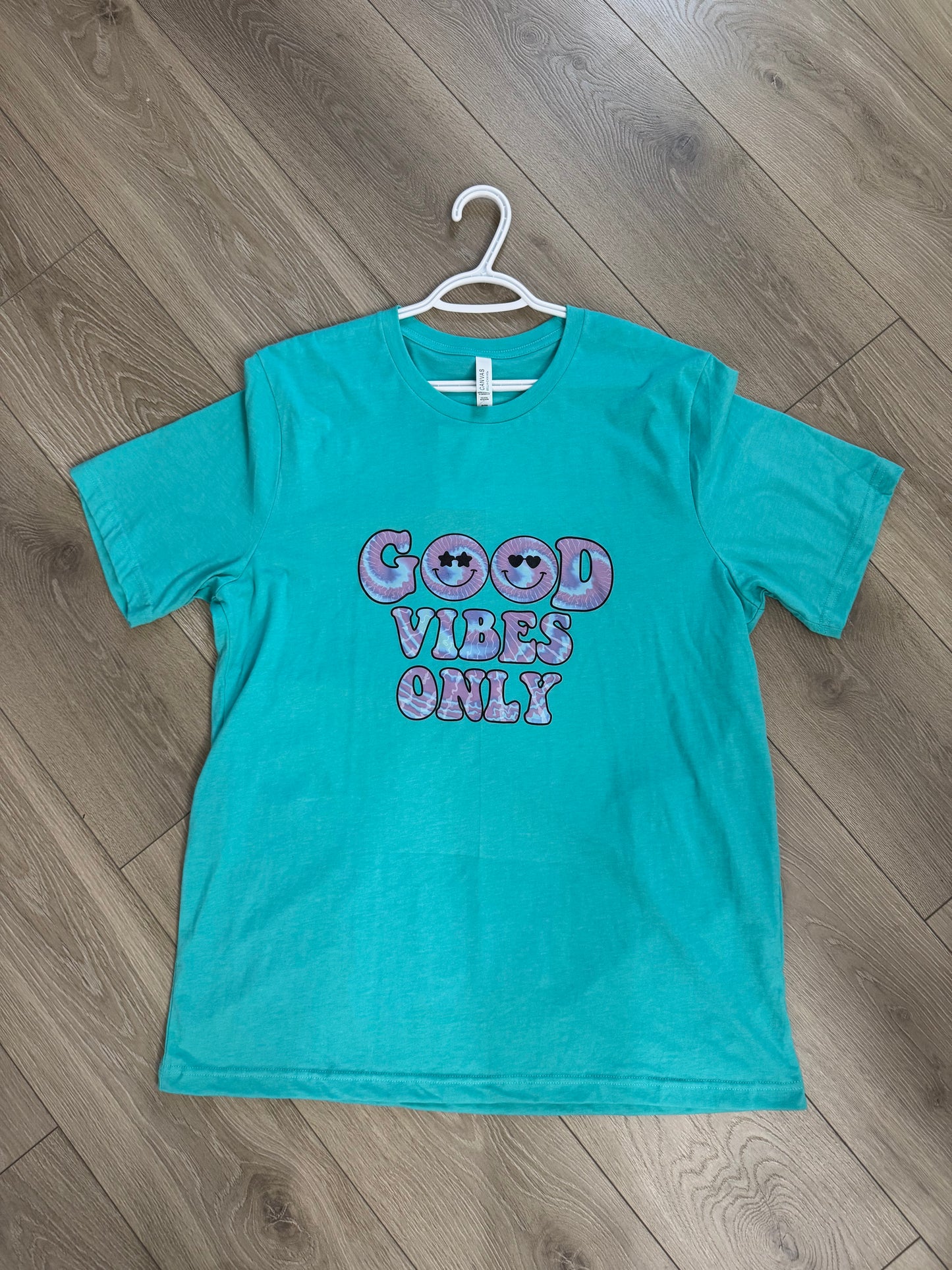 XLarge Good Vibes Only