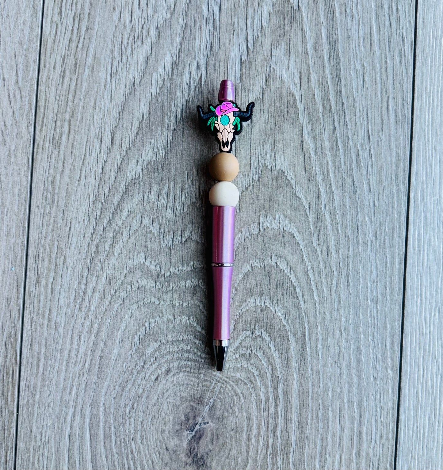 Cow skull Pen