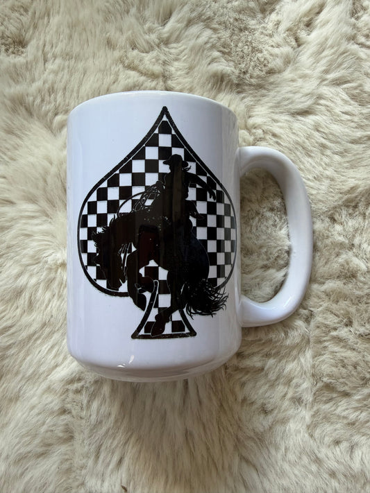 Checkered spade